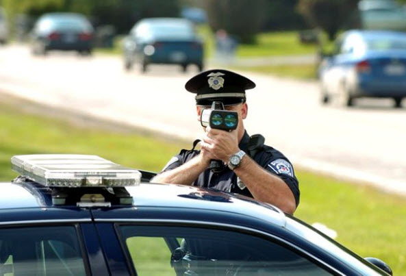 speeding ticket exceso de velocidad